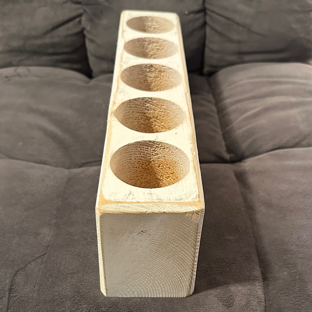 White Wooden Candle Holder - Picture 2 of 4